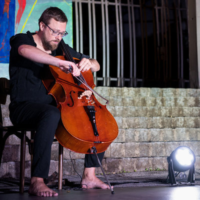 ENO SAMO TELO NI DOVOLJ <em>Foto: Saša Huzjak</em>