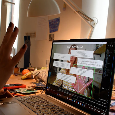 MI SMO NEVIDNI DELAVCI / WE ARE GHOST WORKERS <em>Foto: Ajša Mara Kacjan</em>
